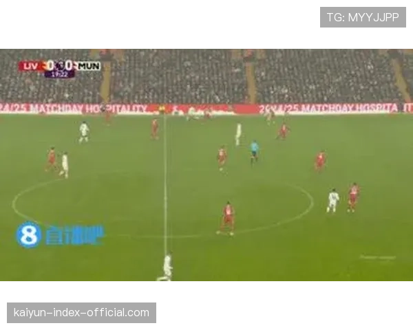 拉马扎尼点射破门后手球送点 瓦伦西亚前锋经历戏剧性夜晚